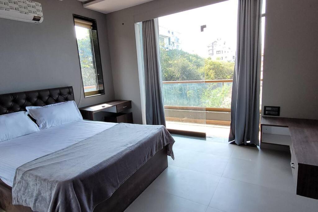 Rk Island View Villa Dabolim Eksteriør bilde
